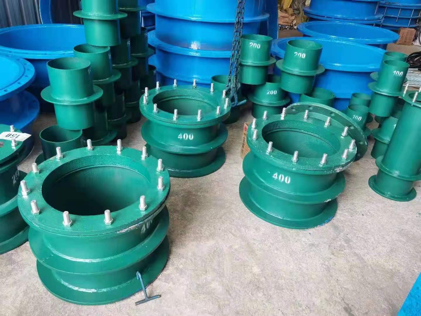 柔性防水套管同樣需要預埋進牆體中